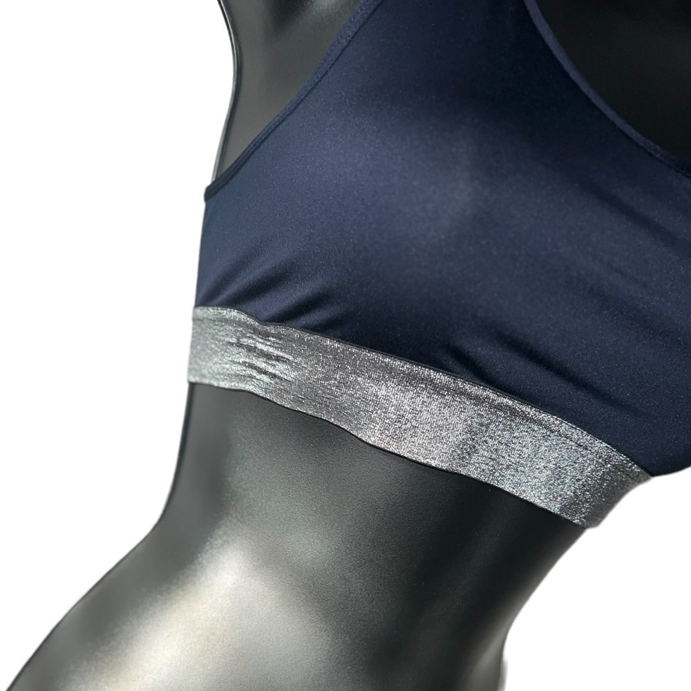 Victoria Sports Bra - Picture 2 of 3